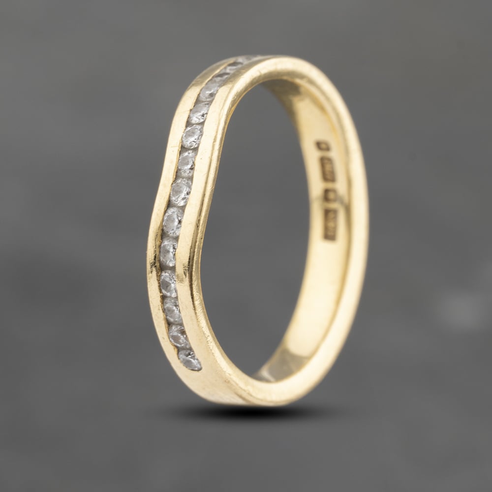 Second Hand 18ct Yellow Gold 0.22ct Brilliant Cut Diamond Half Eternity Ring 41482300