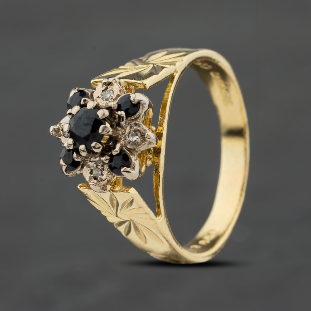 Second Hand 18ct Yellow Gold Sapphire & 0.04ct Diamond Flower Cluster Ring 41482520