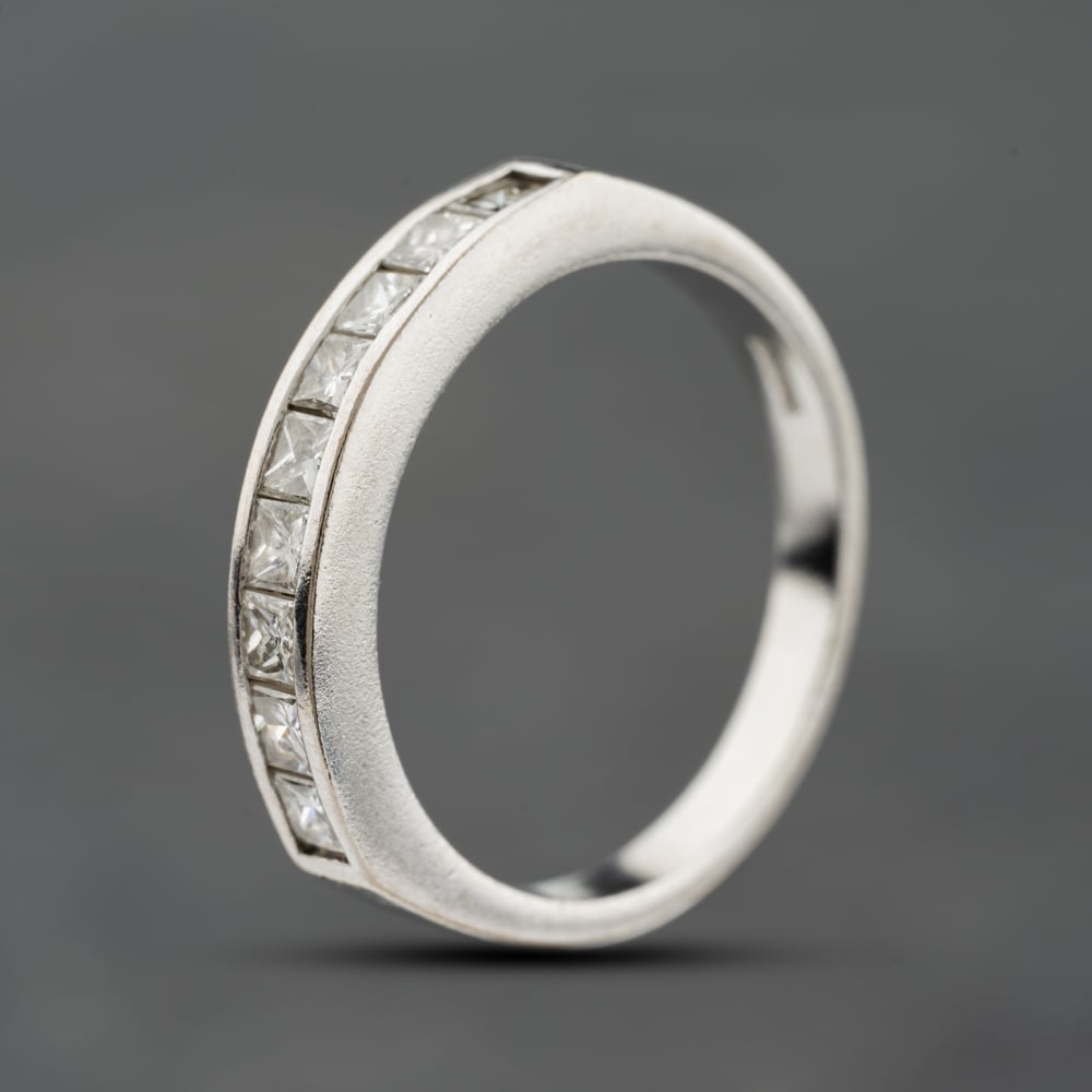 Second Hand 18ct White Gold 0.60ct Princess Cut Diamond Half Eternity Ring 41482652
