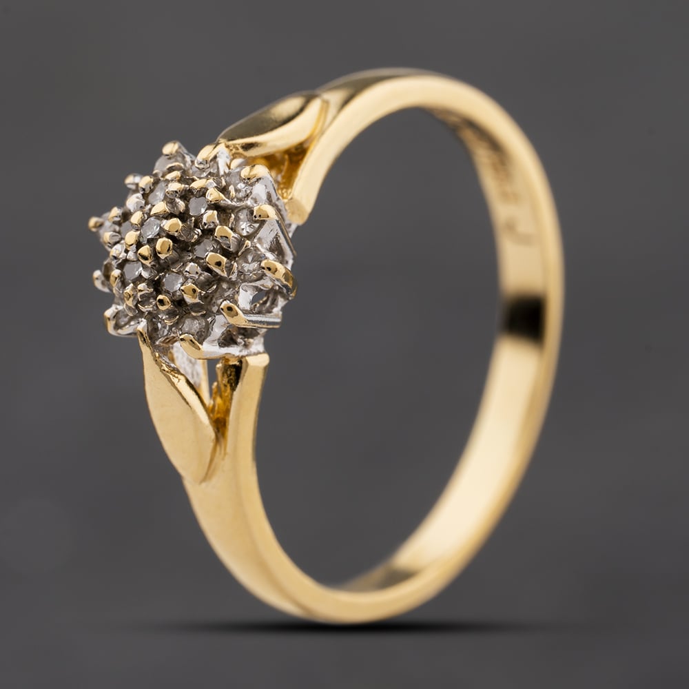 Second Hand 18ct Yellow Gold 0.10ct Diamond Flower Cluster Ring 41482691