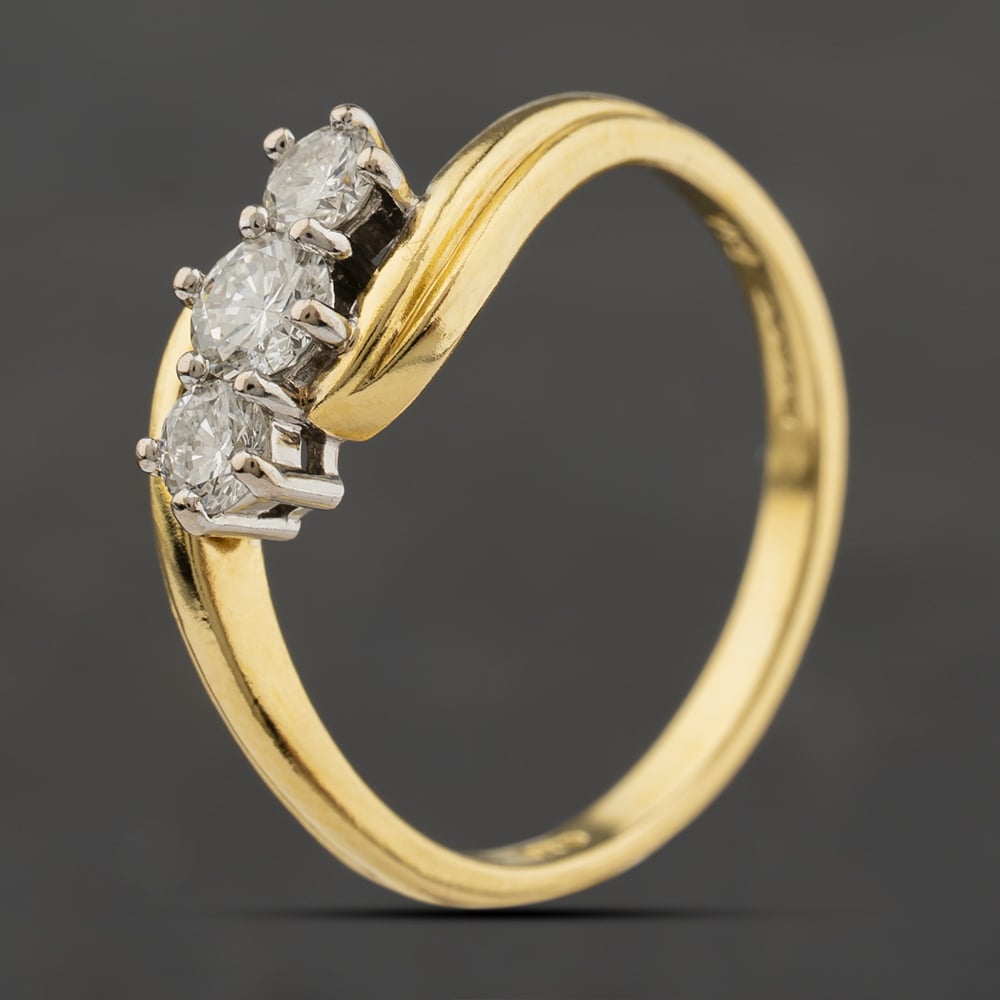 Second Hand 18ct Yellow Gold 0.50ct Brilliant Cut Diamond Crossover Three Stone Ring 41482742