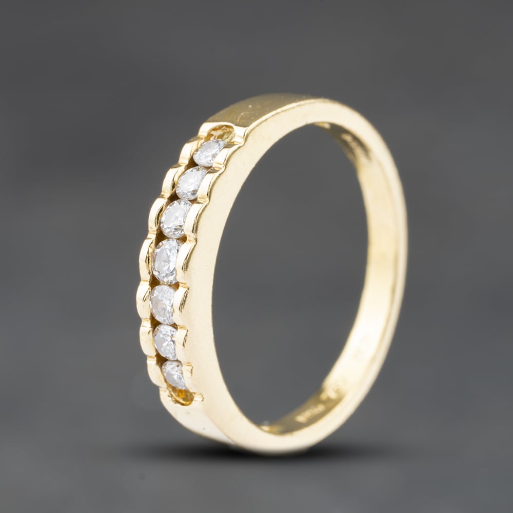 Second Hand 18ct Yellow Gold 0.30ct Brilliant Cut Diamond Half Eternity Ring 41482824