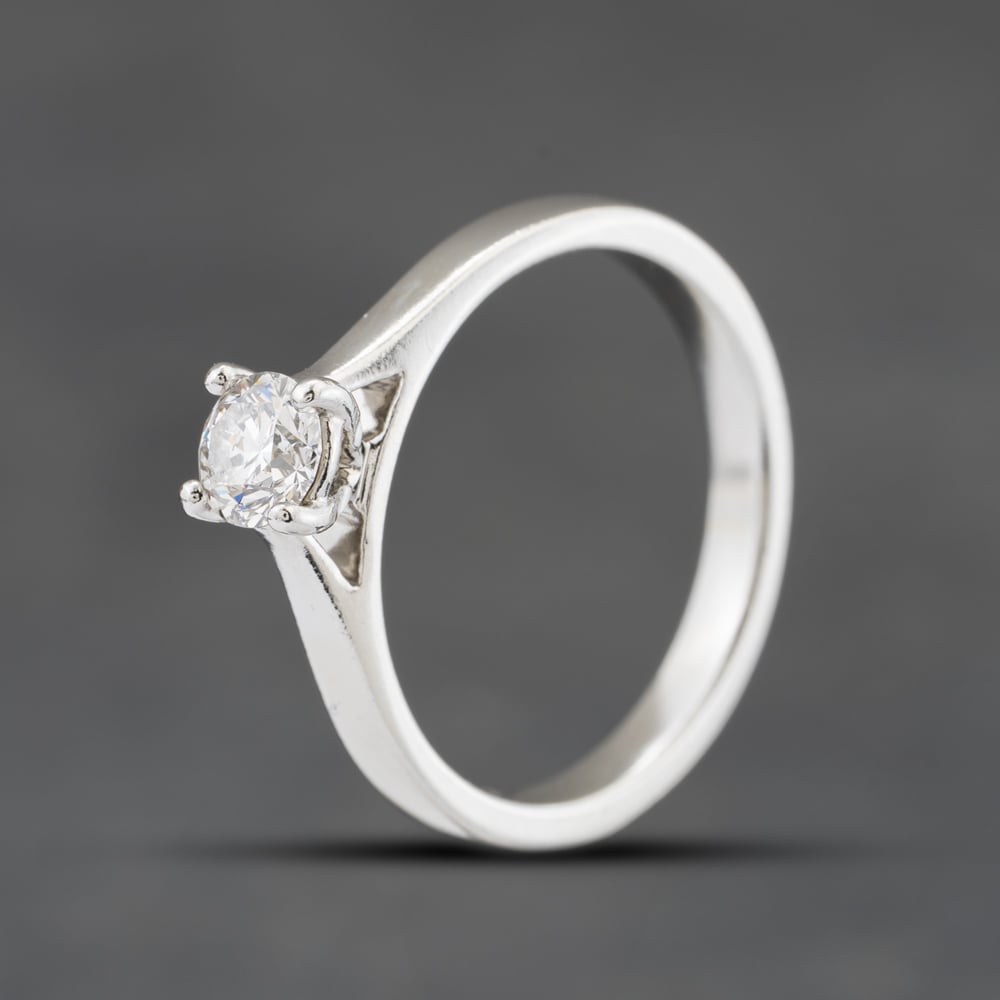 Second Hand Platinum 0.40ct Brilliant Cut Diamond Solitaire Ring 41482834
