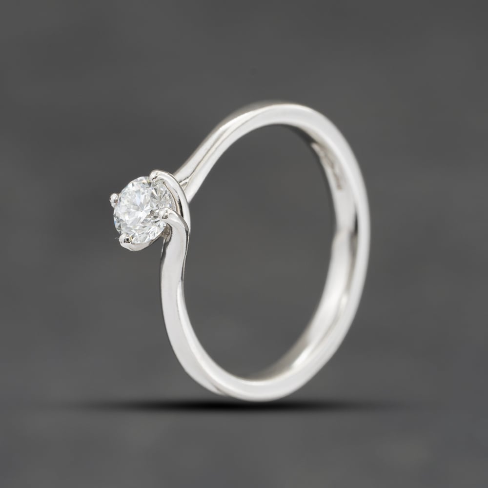 Second Hand Platinum 0.31ct Brilliant Cut Diamond Twist Solitaire Ring 41482837