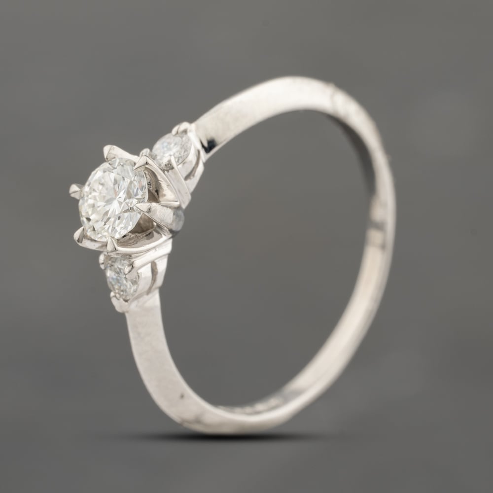 Second Hand Platinum 0.47ct Brilliant Cut Diamond Three Stone Ring 43121277