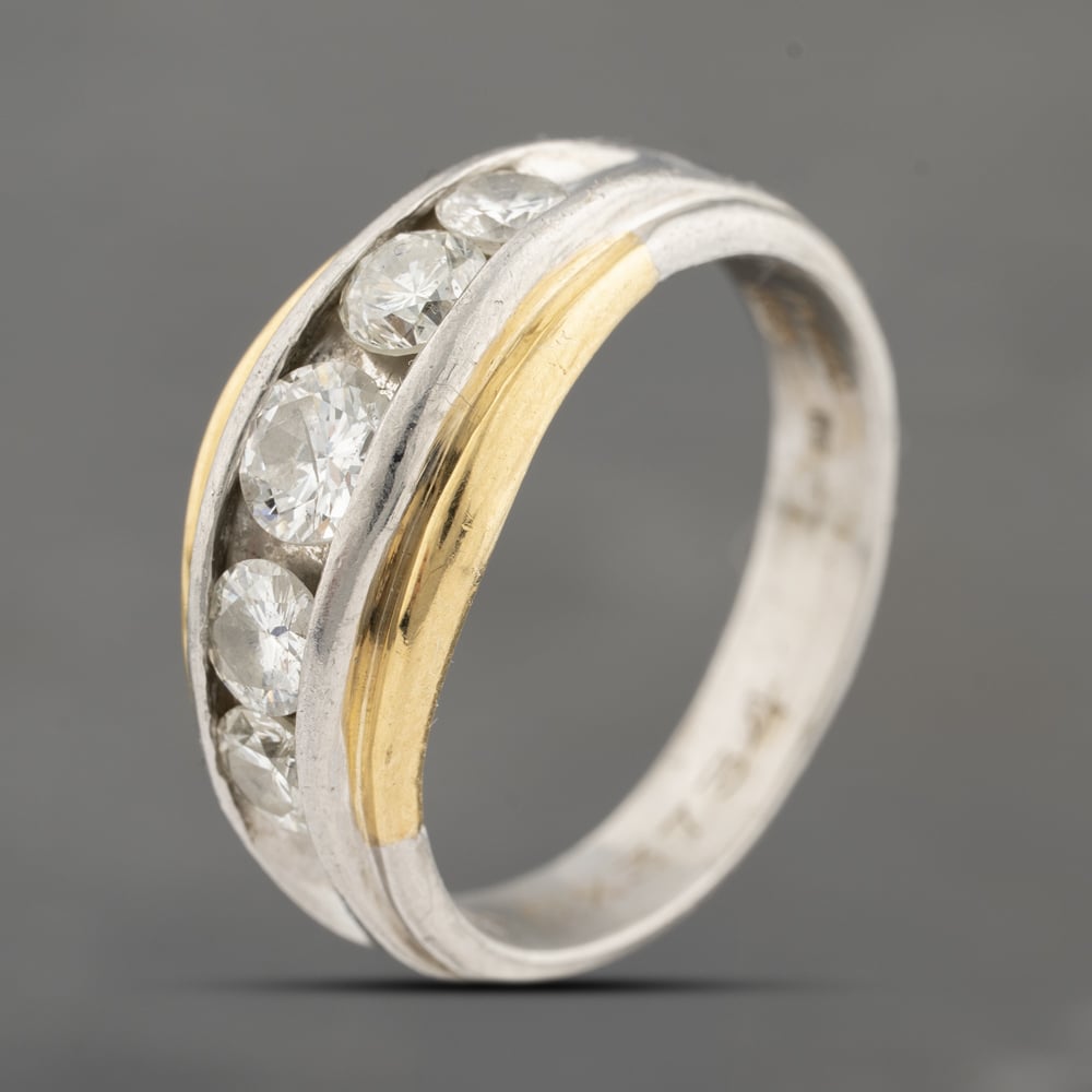 Second Hand Platinum 1.02ct Brilliant Cut Diamond Gradulated Channel Set Five Stone Ring 43121294
