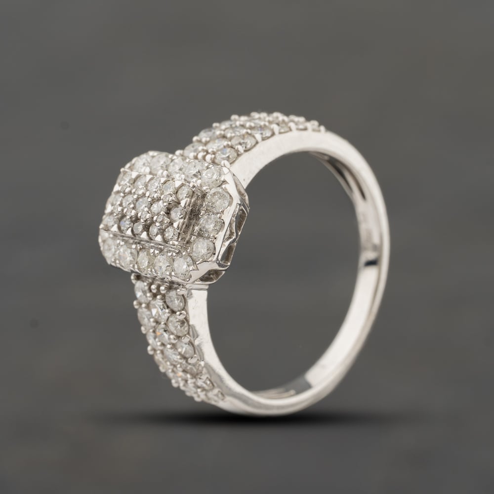 Second Hand 14ct White Gold 1.16ct Brilliant Cut Diamond Oblong Cluster Ring 43121339