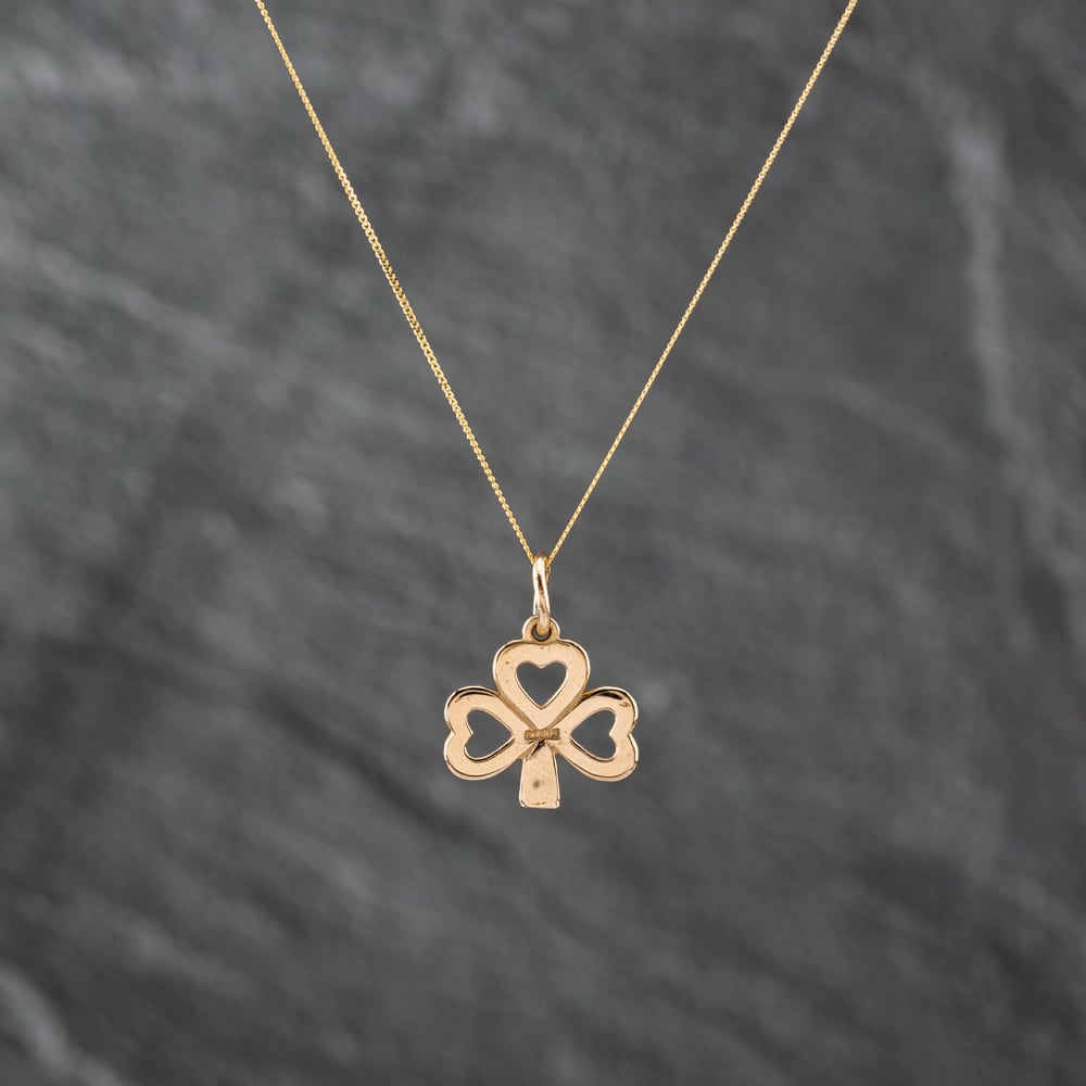 Second Hand 9ct Yellow Gold Clover Pendant & 18 Inch Curb Chain 43141311