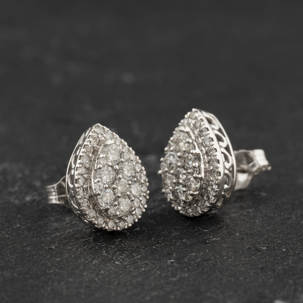 Second Hand 9ct White Gold 12mm 1.00ct Brilliant Cut Diamond Teardrop Cluster Stud Earrings 43171502