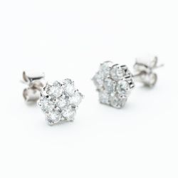 18ct White Gold Brilliant Cut 1.00ct Diamond Daisy Stud Earrings KDCER100/51520C