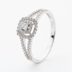 9ct White Gold Brilliant Cut 0.25ct Diamond Shoulder Set Cluster Ring PR12865W L