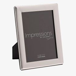 Impressions Silver Curved Edge Photo Frame 5X7' 3623S