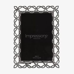 Metal Heart Design 4x6 Photo Frame FS109446