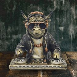 Animals With Attitude Highland Cow Dj Ornament LP60507A