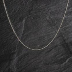 Second Hand 18ct White Gold Fine 20 Inch Curb Chain 41021695