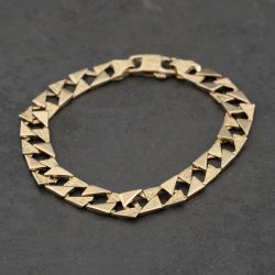 Second Hand 9ct Yellow Gold Square Textured & Polished 8 Inch Curb Chain Bracelet 41081246