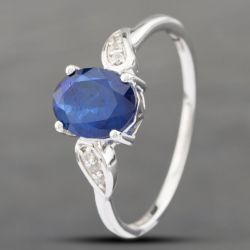 Second Hand 9ct White Gold Synthetic Blue & White Spinel Dress Ring 41102475