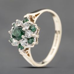 Second Hand 9ct Yellow Gold Green & White Spinel Cluster Ring 41102668