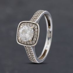 Second Hand 9ct White Gold Cubic Zirconia Halo Cluster Ring 41102953