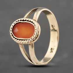 Second Hand Vintage Yellow Gold Carnelian Oval Dress Ring 41103629