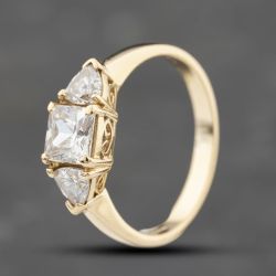 Second Hand 18ct Yellow Gold Cubic Zirconia Three Stone Ring 41103636