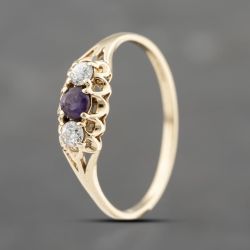 Second Hand 9ct Yellow Gold Amethyst & Cubic Zirconia Three Stone Ring 41103664