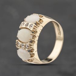 Second Hand 9ct Yellow Gold Opal & Cubic Zirconia Dress Ring 41103882
