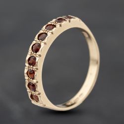 Second Hand 9ct Yellow Gold Garnet Half Eternity Ring 41103901