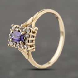 Second Hand 9ct Yellow Gold Amethyst & Cubic Zirconia Dress Ring 41103927