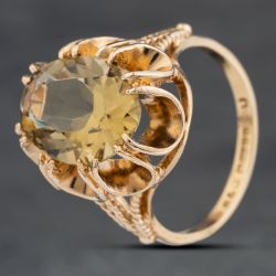 Second Hand 9ct Yellow Gold Smoky Quartz Large Oval Scallop Edge Dress Ring 41103965