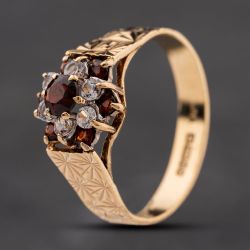 Second Hand 9ct Yellow Gold Garnet & White Spinel Cluster Ring 41104183