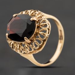 Second Hand 9ct Yellow Gold Garnet Large Oval Dress Ring 41104268