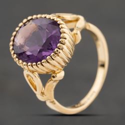 Second Hand 9ct Yellow Gold Amethyst Oval Ribbed Design Setting With Fancy Open Shoulders Dress Ring 41104274
