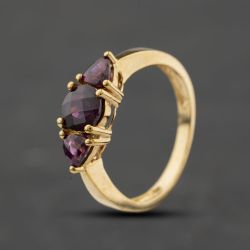 Second Hand 9ct Yellow Gold Rhodolite Garnet Three Stone Ring 41104341
