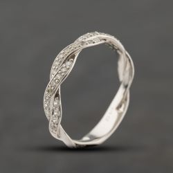 Second Hand White Gold Cubic Zirconia Twist Band Ring 41104399