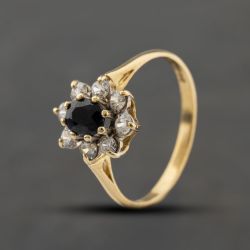 Second Hand 9ct Yellow Gold Sapphire & Cubic Zirconia Cluster Ring 41104410
