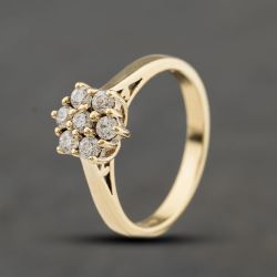 Second Hand 9ct Yellow Gold Cubic Zirconia Seven Stone Cluster Ring 41104468