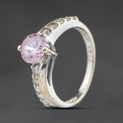 Second Hand 9ct White Gold Pink & White Cubic Zirconia Shoulder Set Dress Ring 41104509