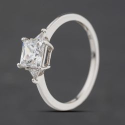 Second Hand 9ct White Gold Cubic Zirconia Square Solitaire Ring 41104602
