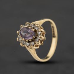 Second Hand 9ct Yellow Gold Amethyst & Cubic Zirconia Oval Cluster Ring 41104674