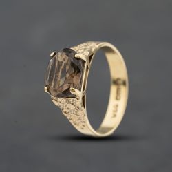 Second Hand 9ct Yellow Gold Smokey Quartz Oval Dress Ring 41104717