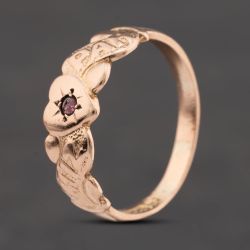 Second Hand 9ct Yellow Gold Ruby Heart Miz Pah Dress Ring 41104804