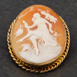 Second Hand Vintage Yellow Gold Cameo Brooch 4113033