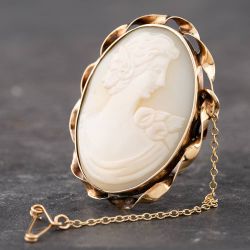 Second Hand 9ct Yellow Gold Cameo Brooch 41131008