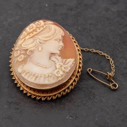 Second Hand Vintage 9ct Yellow Gold Cameo Brooch 41131028
