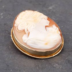 Second Hand Vintage 9ct Yellow Gold Cameo Large Oval Brooch 41131055