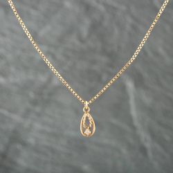Second Hand 9ct Yellow Gold Diamond Pear Shaped Pendant & 16 Inch Box Chain 41141210