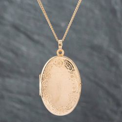 Second Hand 9ct Yellow Gold Oval Flowers Engraved Locket Pendant & 18 Inch Curb Chain 41141811