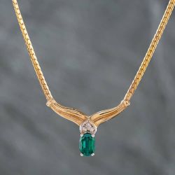 Second Hand 9ct Yellow Gold Diamond & Synthetic Emerald Teardrop Pendant & 16 Inch Spiga Chain 41141837