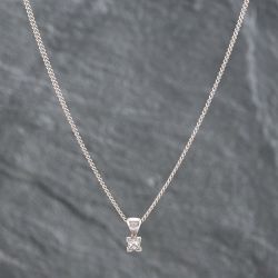 Second Hand 9ct White Gold Diamond Pendant & 20 Inch Curb Chain 41142086